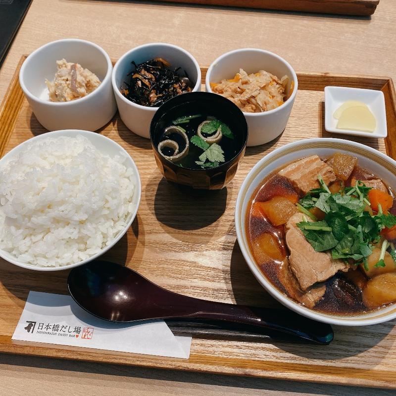 一汁三菜定食(日本橋だし場 はなれ)