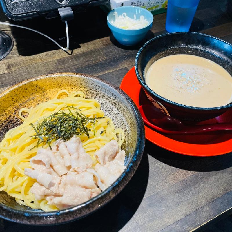 冷製胡麻つけ麺(麺と飯 トンじろ)