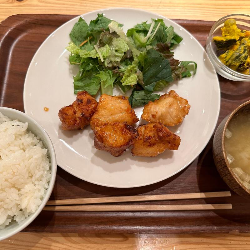 唐揚げのセット(スイートチリマヨネーズ)(Cafe&Meal MUJI 青葉台東急スクエア)