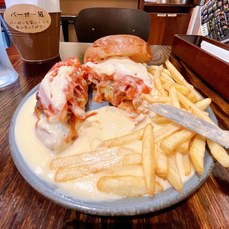 キングオブチーズバーガー(Kurodo’s Burger)