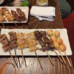 焼鳥盛合せ(炭火串焼 鶏ジロー 宇都宮店 )