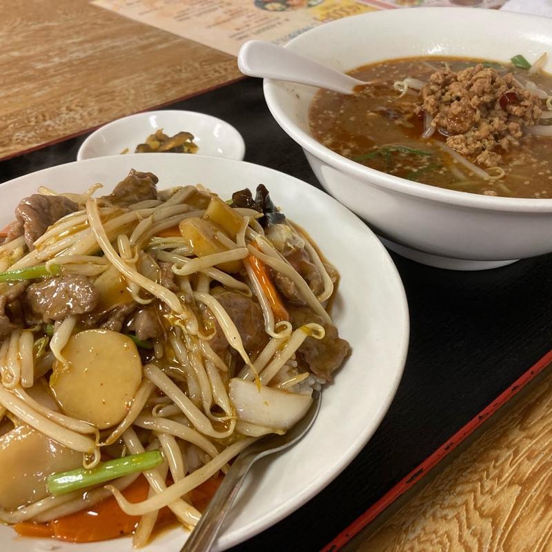 台湾味噌ラーメン牛肉飯セット(台湾料理 四季紅 黒磯店)