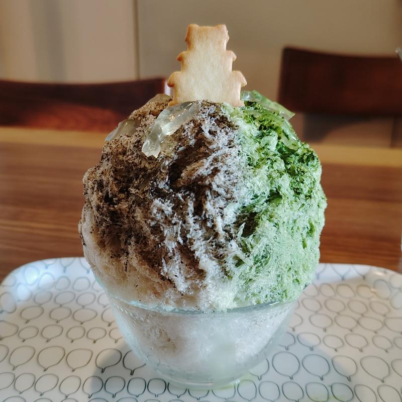 抹茶とほうじ茶と岐阜城と鮎(ノムヤサイとカキゴオリ)