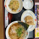 半チャーハンセット+餃子(餃子の王将 多治見店 （ギョウザノオウショウ）)