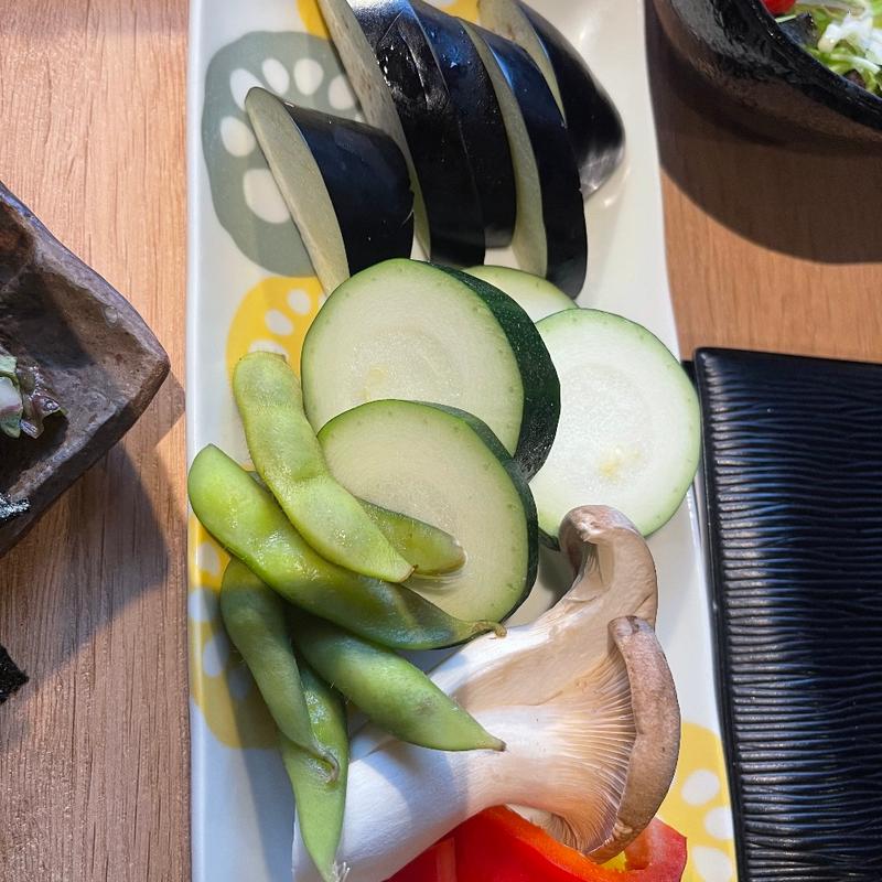 焼き野菜盛り合わせ(焼け石に肉 魚住店)