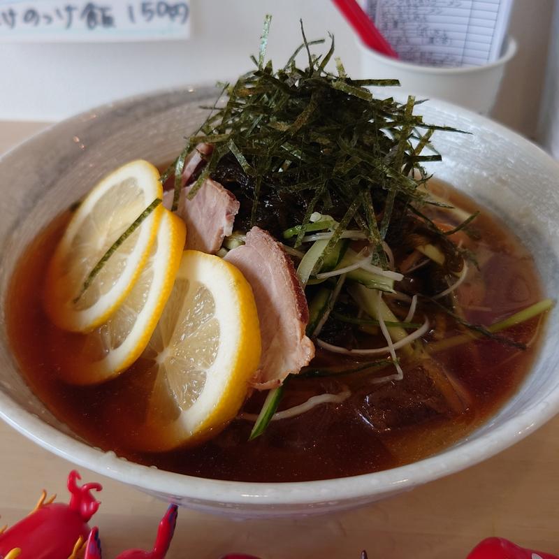 レモン香る冷やしもずくラーメン(麺食処 じゅんちゃん家(げ))