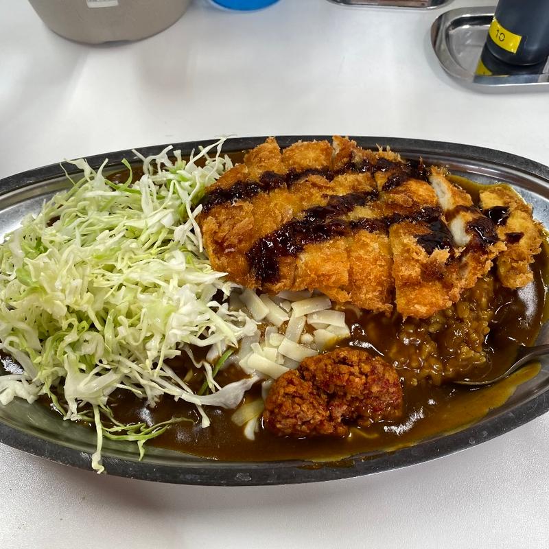 チキンカツカレー(カレーのチャンピオン  札幌白石店)