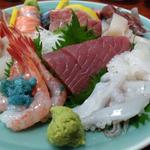 刺身盛合せ