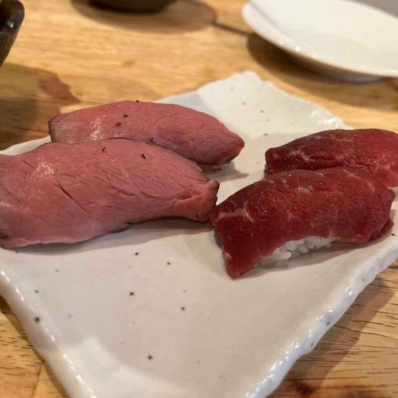 和牛赤身(加藤商店 バル肉寿司 since2010 by 炉とマタギ （バルニクスシ）)