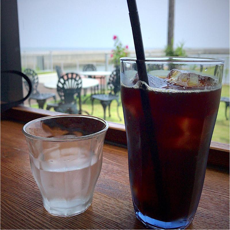 アイスコーヒー(KISS　CAFE （キスカフェ）)