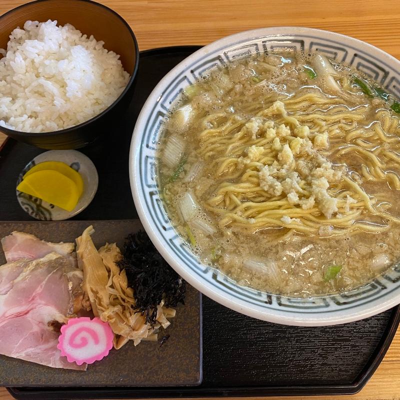 背脂煮干しそば(麺 風来堂 )