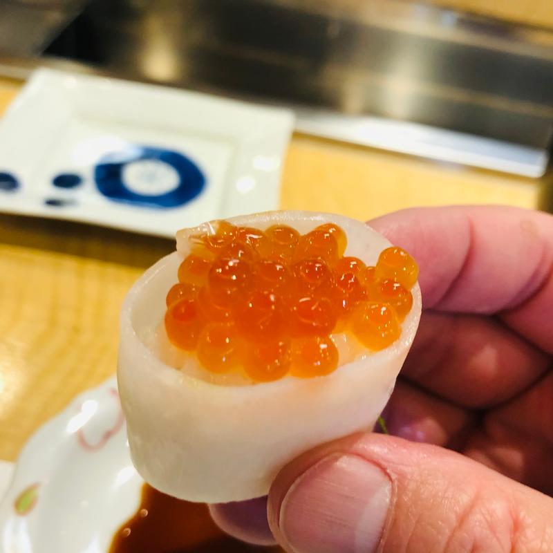 イクラ　(弥太郎寿司 )