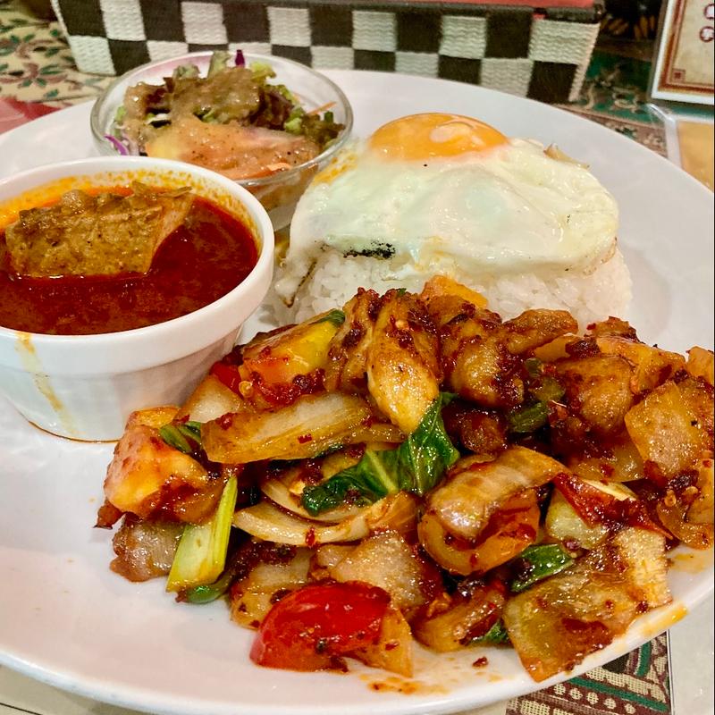 チキンデビル定食(セイロンカリー)