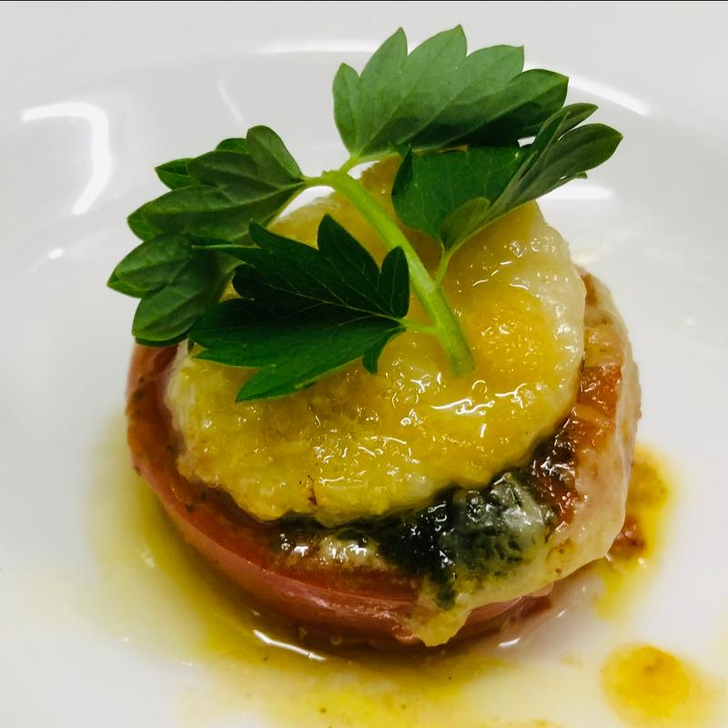 あん肝と帆立のトマトファルシーグラタン(フランス厨房 旬彩 中央駅店 )