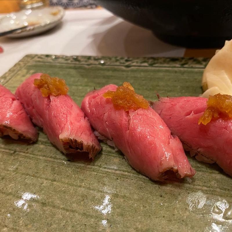 肉寿司(ゆるり。 酒槽 （さかふね）)