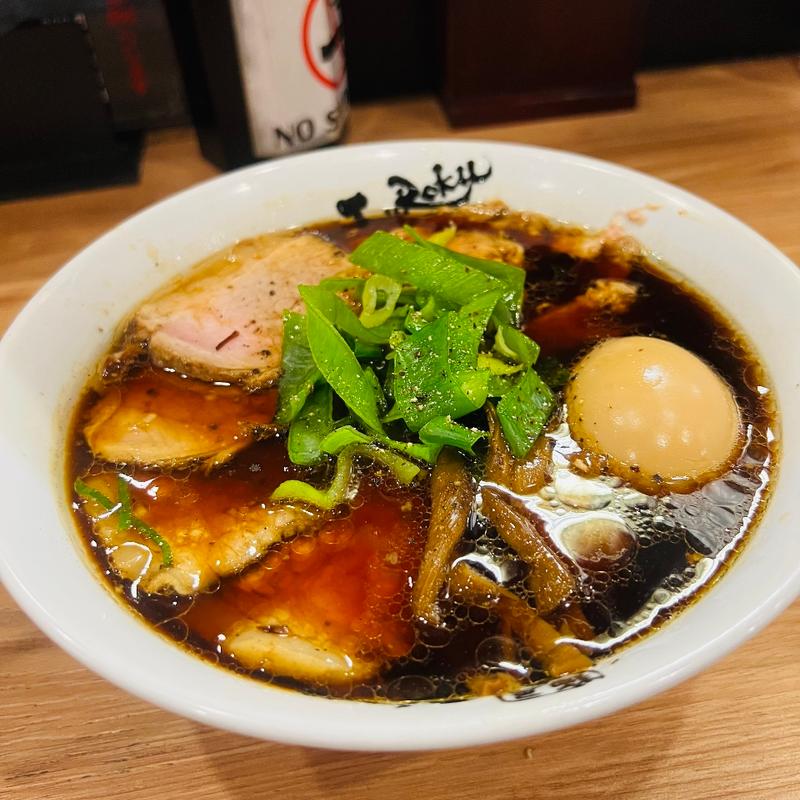 東大阪高井田風中華そば　肉増し(麺屋 丈六)