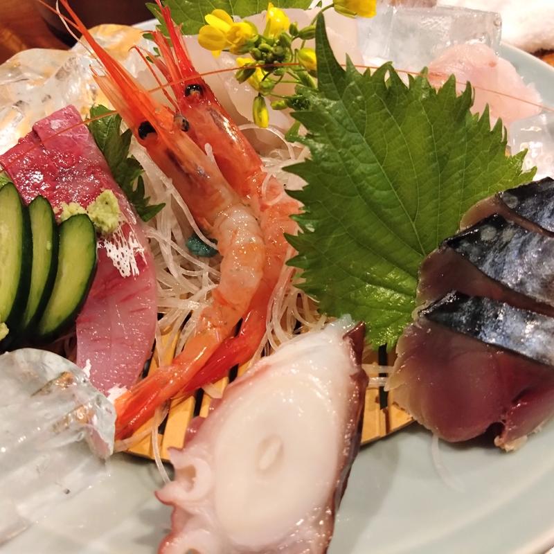 刺身盛合せ(海鮮居酒屋 誠漁丸 （せいりょうまる）)