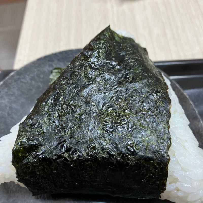 チーズおかかおにぎり(ありんこ オーロラタウン店)