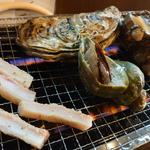 貝BBQ (同じ貝でも重さなどにより値段が違う)(卸直売＆BBQ 活貝センター 小林店)