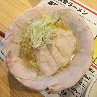 鶏豚骨ラーメン　チャーシュー麺(ラーメンの坊歩 (ぼんぼ) 八条店)