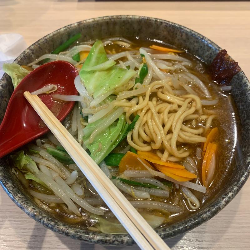 野菜たっぷり炙り味噌ラーメン(麺屋・國丸。靱公園前店)