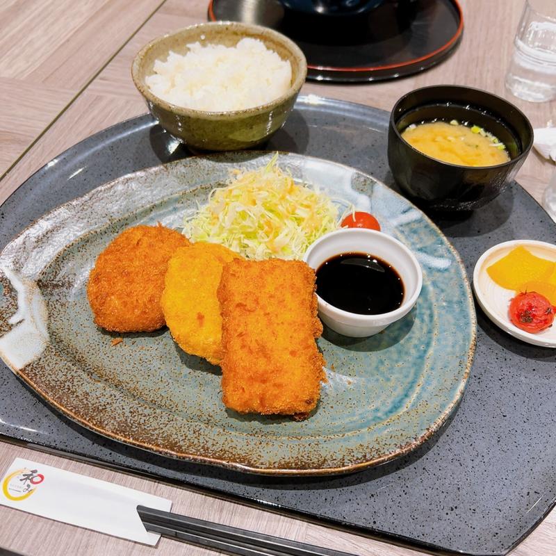 コロッケ定食 (ホテルルートイン富士中央公園東)