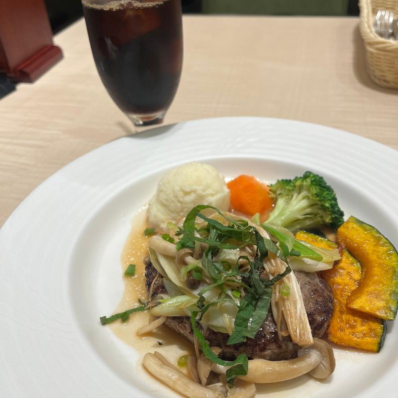 和風ハンバーグ＆アイスコーヒー(新宿中村屋 オリーブハウス 浦和店)