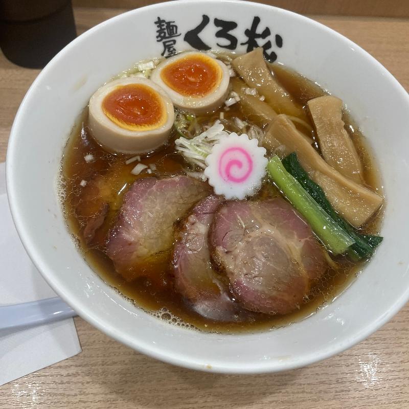 (麺屋くろ松)