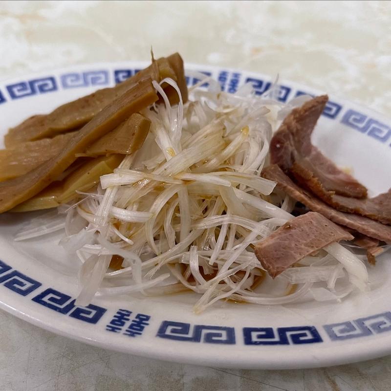 ちょこっとおつまみ(生駒軒 月島店)