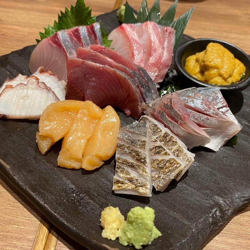 刺し盛り 特上(魚真 下北沢店 （うおしん）)