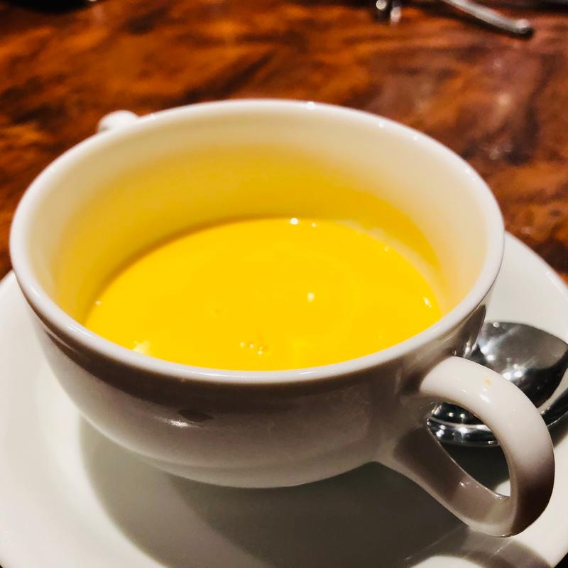 人参ポタージュ_プリフィクスランチコース(グリルダイナー )