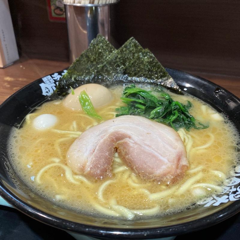 ラーメン(町田商店33 （マチダショウテンサンサン）)