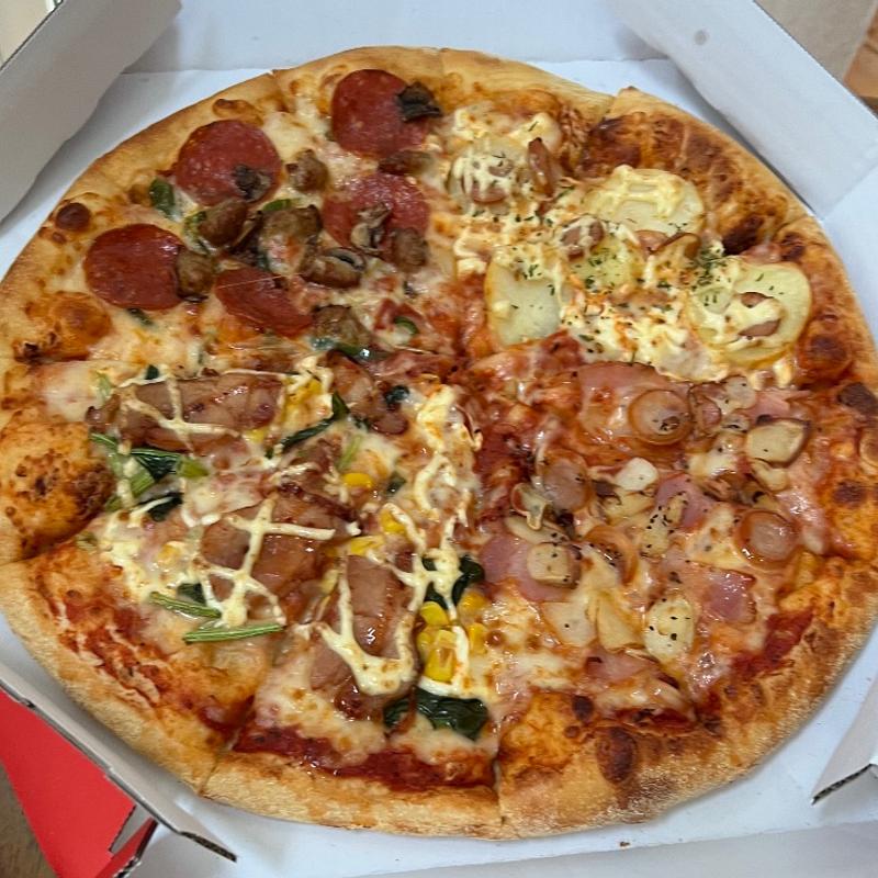 クワトロジャイアント(ドミノ・ピザ旭川パワーズ店)