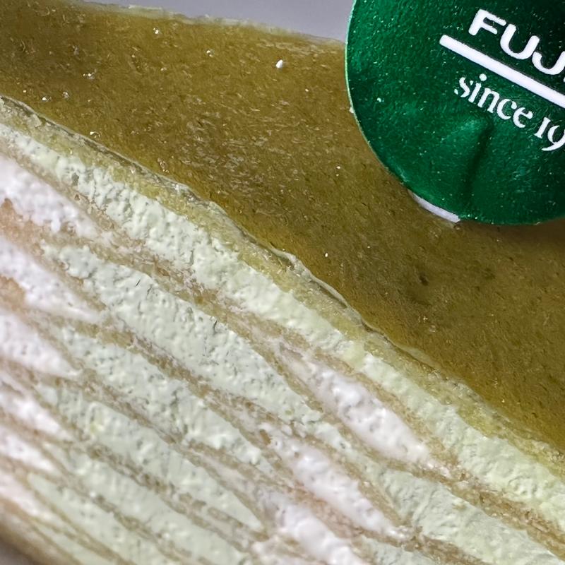 シャインマスカットのWミルクレープ(不二家 アリオ橋本店)