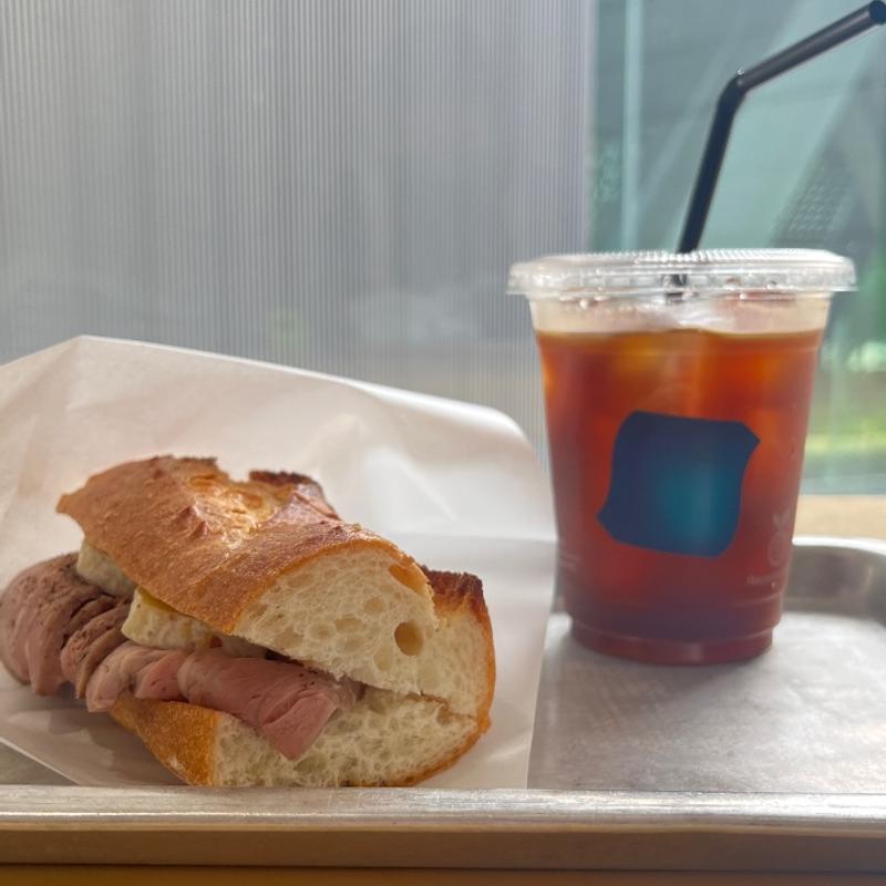 (二階のサンドイッチ)