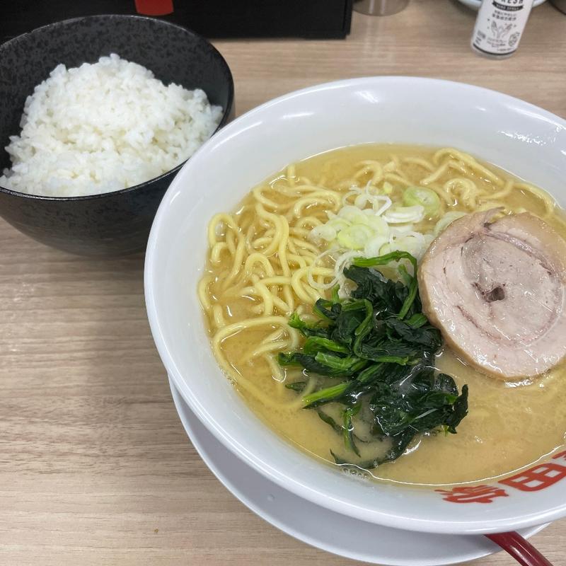 (横浜家系ラーメン 長田家)