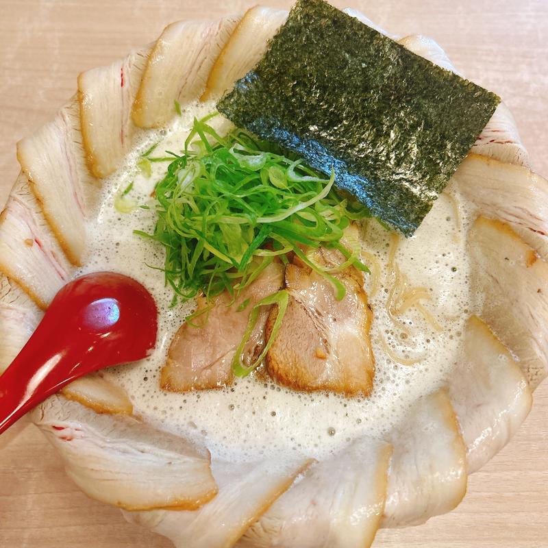 風神とんこつ 咲き乱れチャーシュー(麺道 しゅはり 六甲道店)