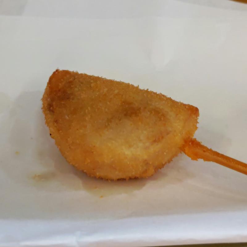 レンコンカレー肉詰め(串揚げとワイン はち2nd)