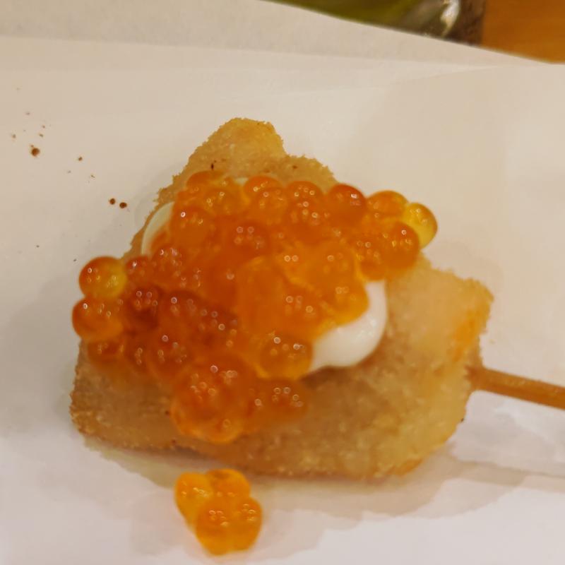 いくらサーモン(串揚げとワイン はち2nd)