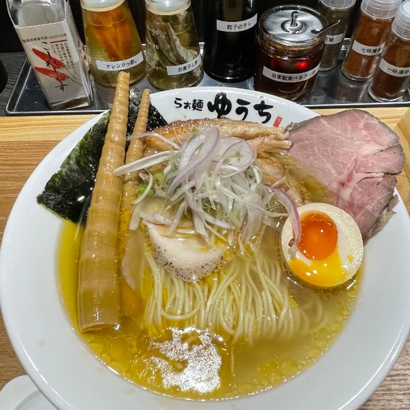 塩ラーメン（メンマトッピング120円）(らぁ麺 ゆうち)