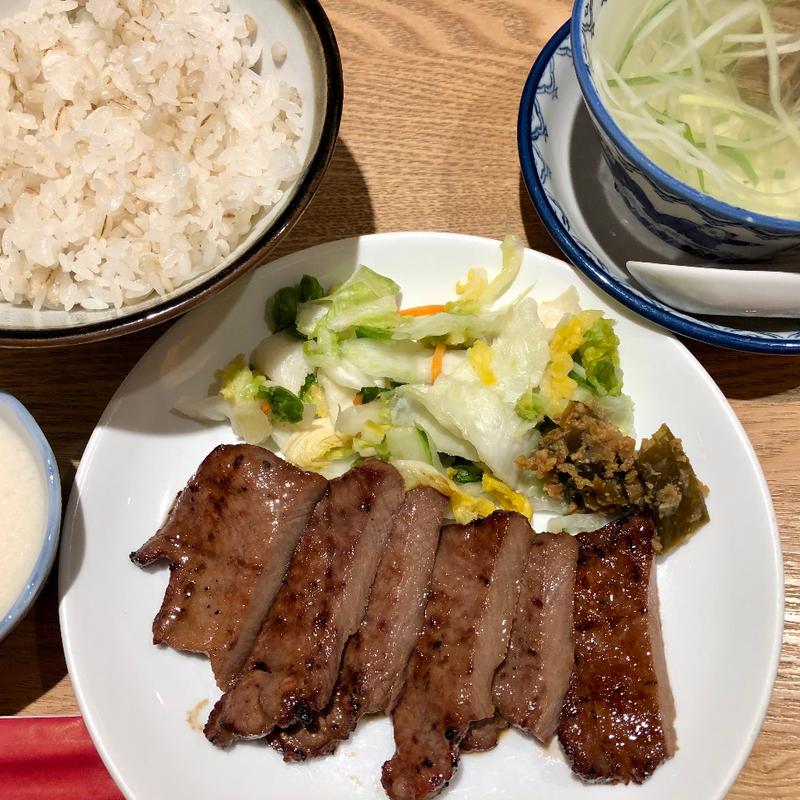 牛たん焼定食(味の牛たん喜助 東京駅八重洲北口店)