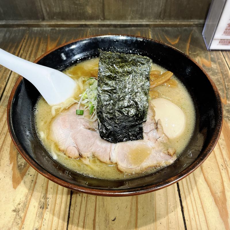 ヨシベーラーメン 醤油(ラーメン ヨシベー 西葛西店)