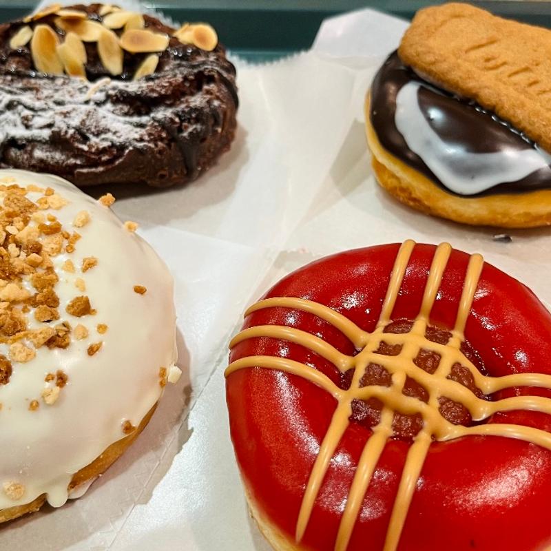 (クリスピー・クリーム・ドーナツ 横浜ジョイナス店)