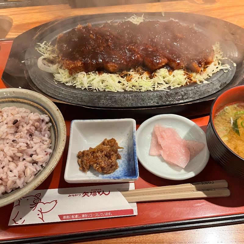 極上リブ鉄板とんかつ御膳(矢場とん 東京銀座店 （やばとん）)