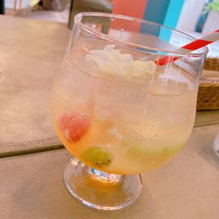 フルーツゼリーソーダ(旬" 喫茶パンエス)