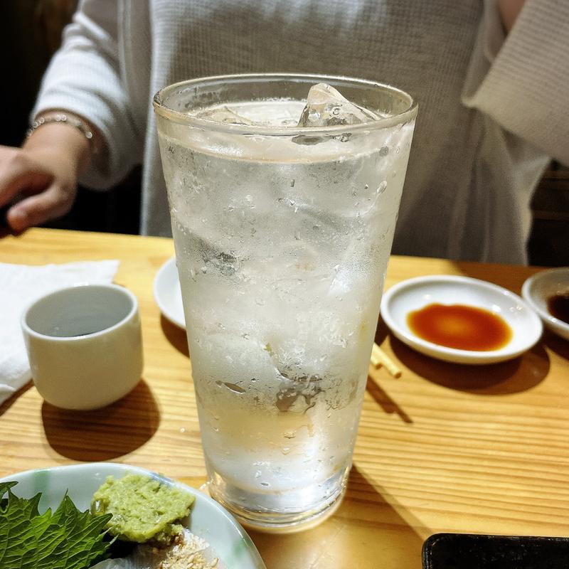 芋焼酎ソーダ割り(魚の店 オカモ倶楽部)