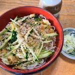 冷やしたぬき蕎麦(美登利 流通団地店 （みどり）)