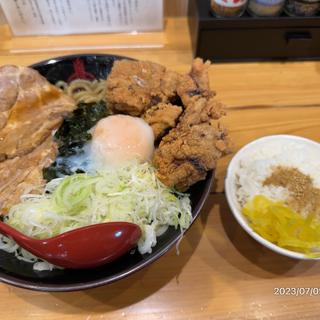 伝説のすたみな油そば 大盛(三田製麺所 アトレ浦和店)