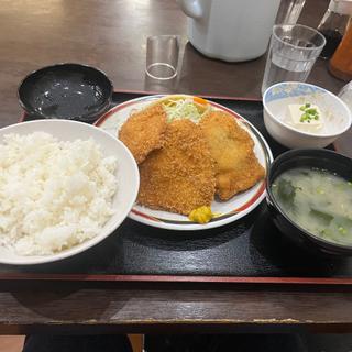 餃子カツ定食(赤兵衛)
