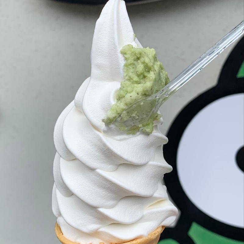 わさびソフト(天城わさびの里 （「道の駅」天城越え内）)